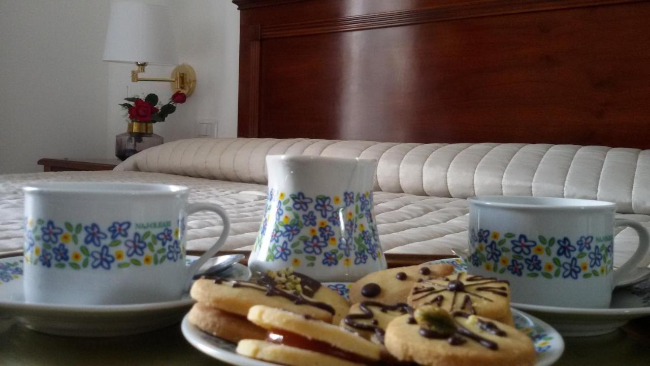 B&B Le Torri Santeramo in Colle Bagian luar foto